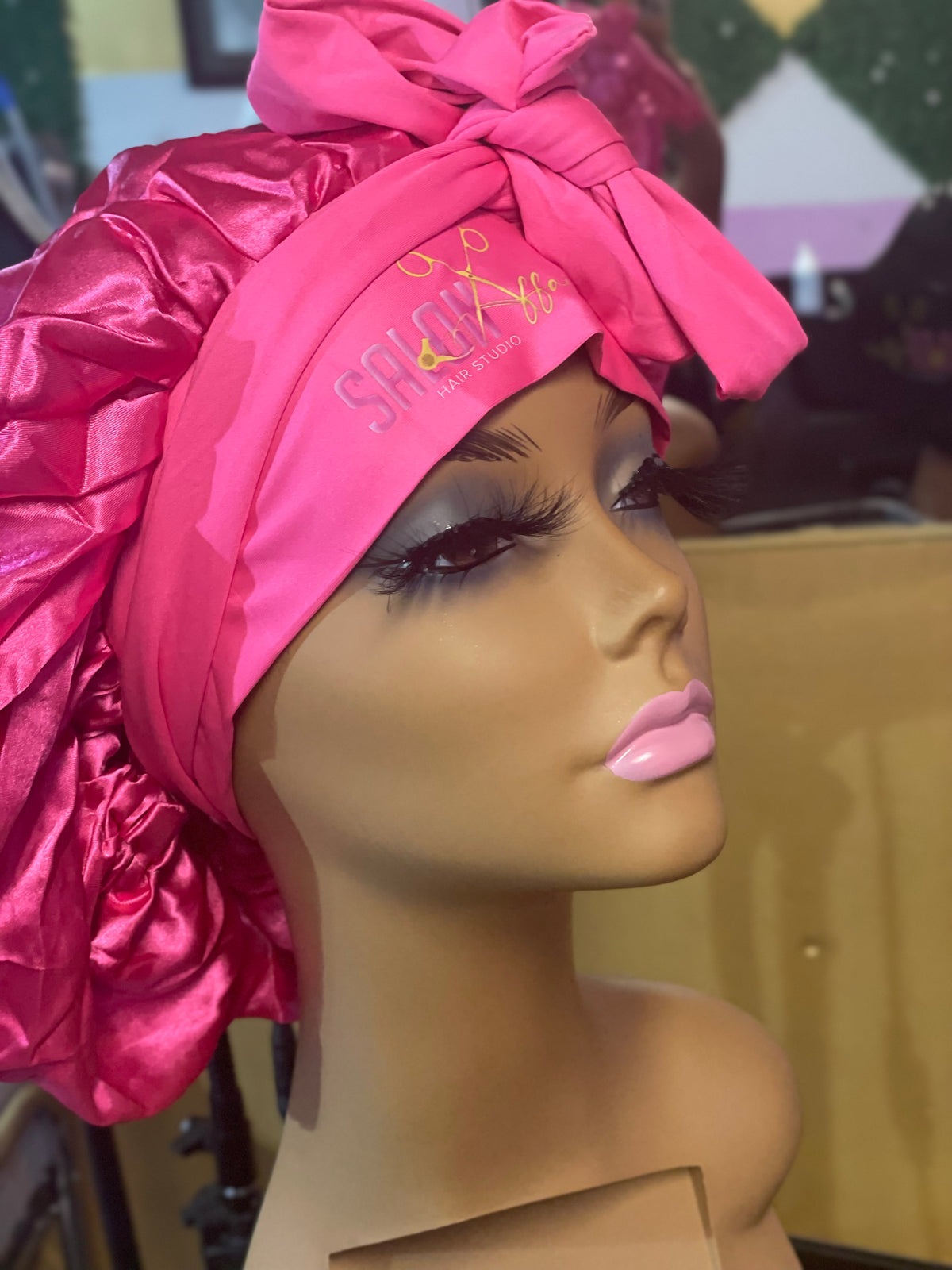 BONNETS